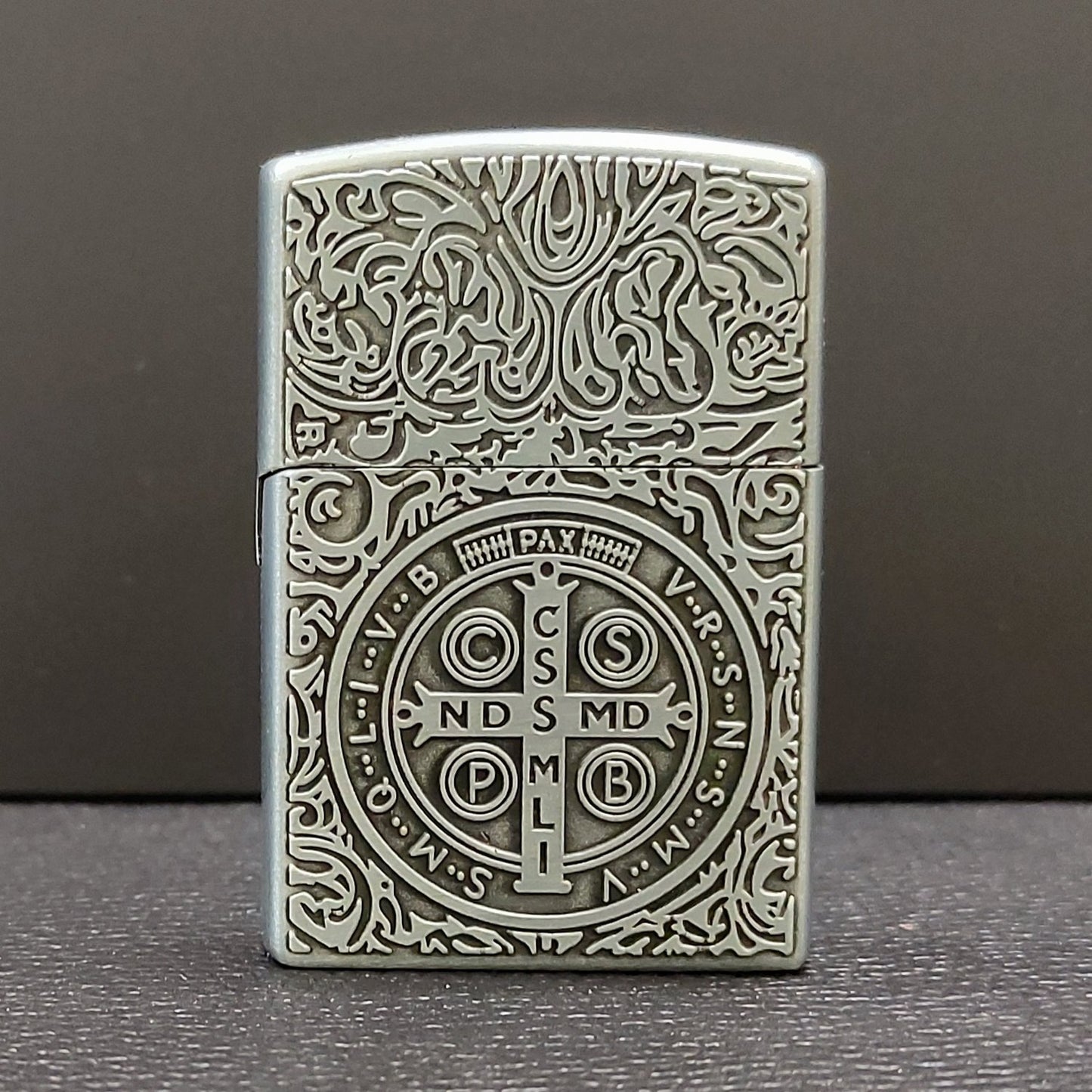 Premium Engraved Antique Lighter